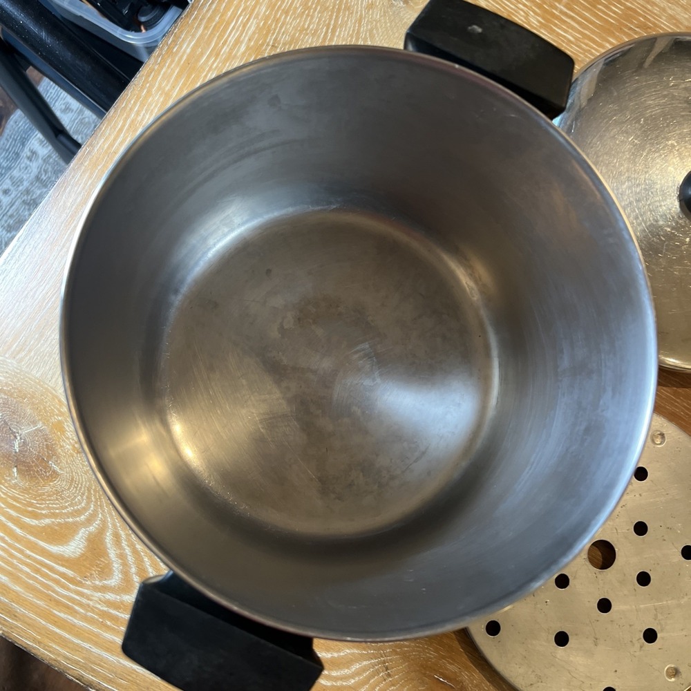 Revere Ware 1801 Copper Bottom 8 Qt Quart Stock Pot w/ Lid & Steamer Rack - Picture 2 of 8